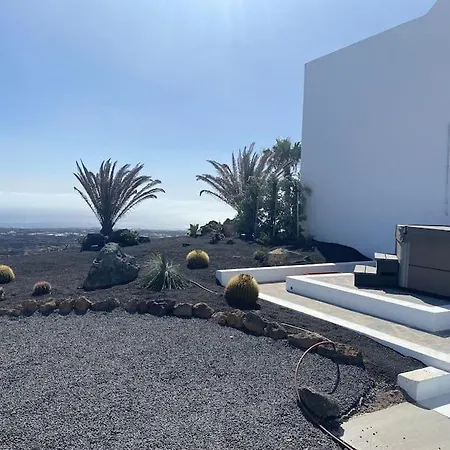 Private Loft-sea Views-jacuzzi Appartement