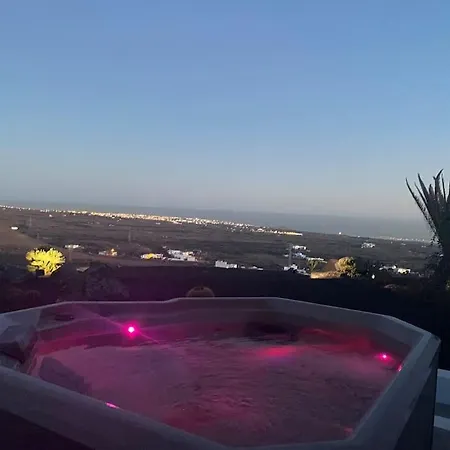 Private Loft-sea Views-jacuzzi La Asomada (Lanzarote)