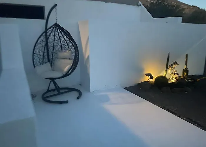 Daire Private Loft-sea Views-jacuzzi *